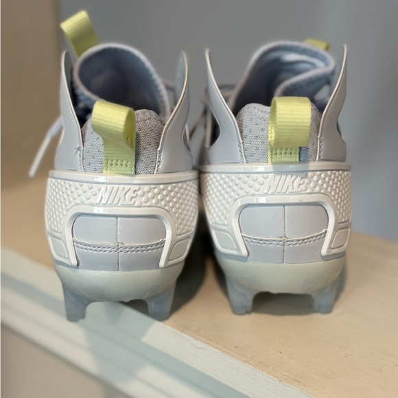Nike Huarache 9 Elite Mid Lax SE Lacrosse Cleats Mens 9.5 White FV6149-001 - Picture 8 of 9